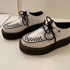 T.U.K. Viva Mondo Creeper Leather White 6 Women's / 4 Men's